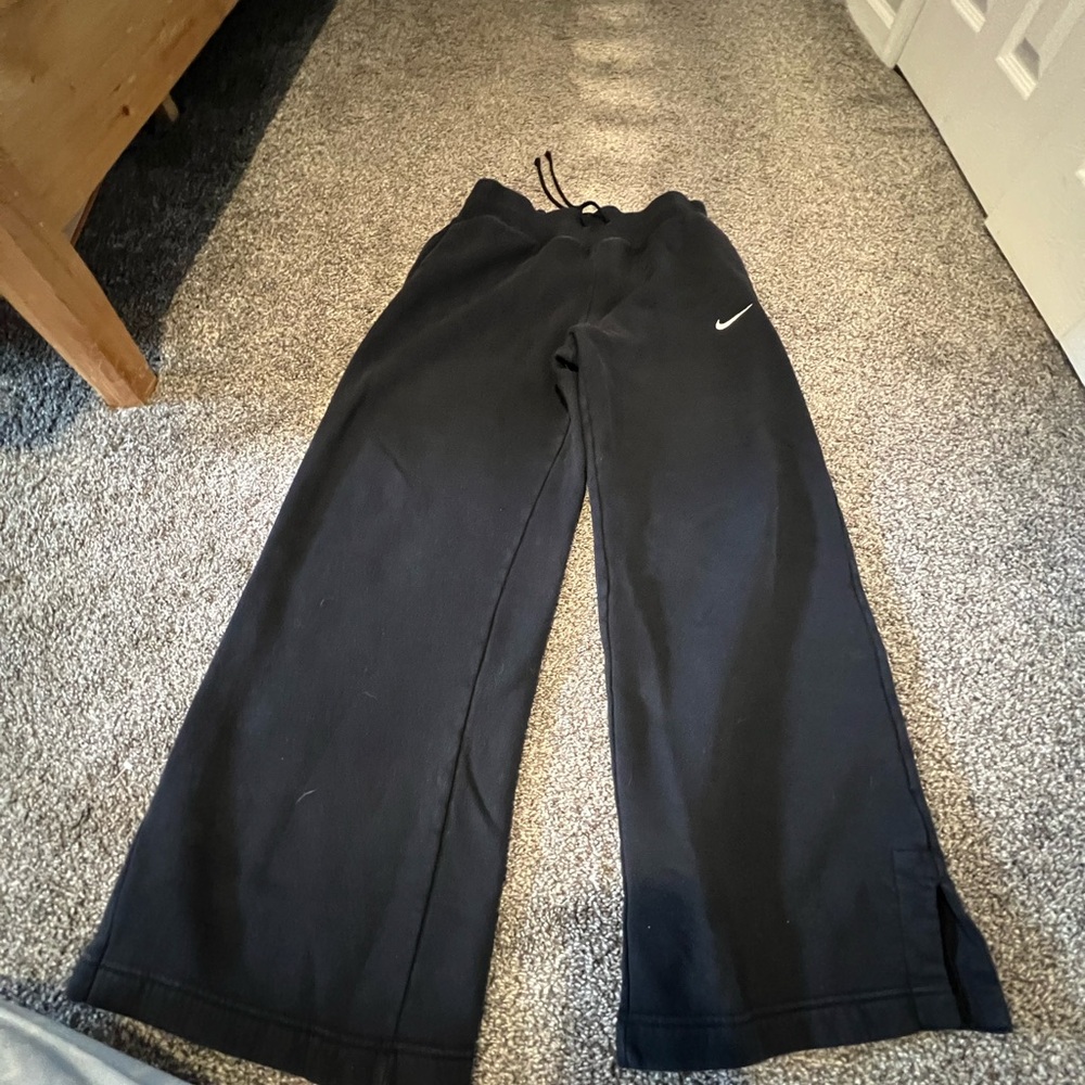 Nike women’s phoenix fleece wide leg pant - Picture 7 of 7
